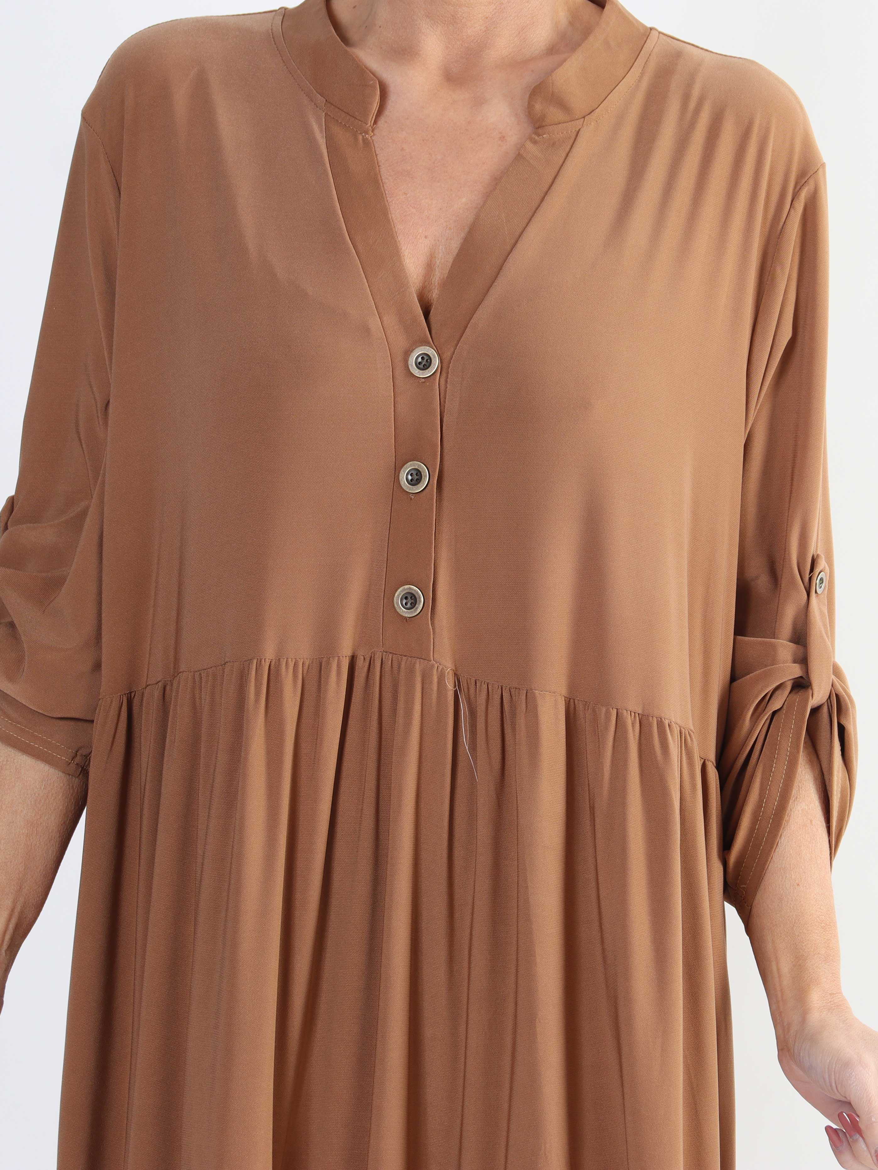 Milano Plain - Lang ensfarvet plus size kjole med lag på lag look